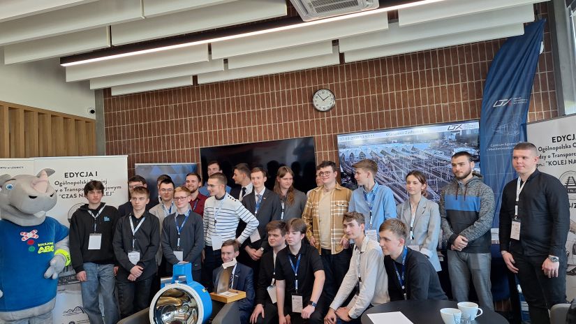 Uczniowie ZSTK w finałowej ósemce Olimpiady Kolejowej