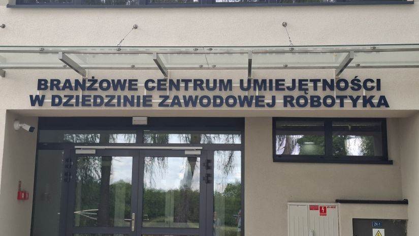 Wejście do BCU Robotyka ul. Zemborzycka 82 Lublin