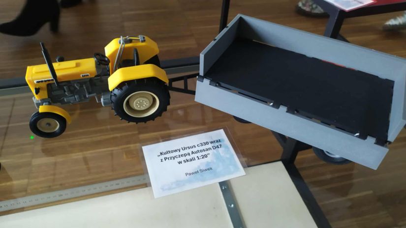 wydruk 3D - Ursus C330 wraz  z przyczepą autosan D47