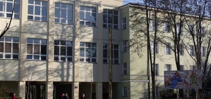 Budynek Państwowych Szkół Budownictwa i Geodezji